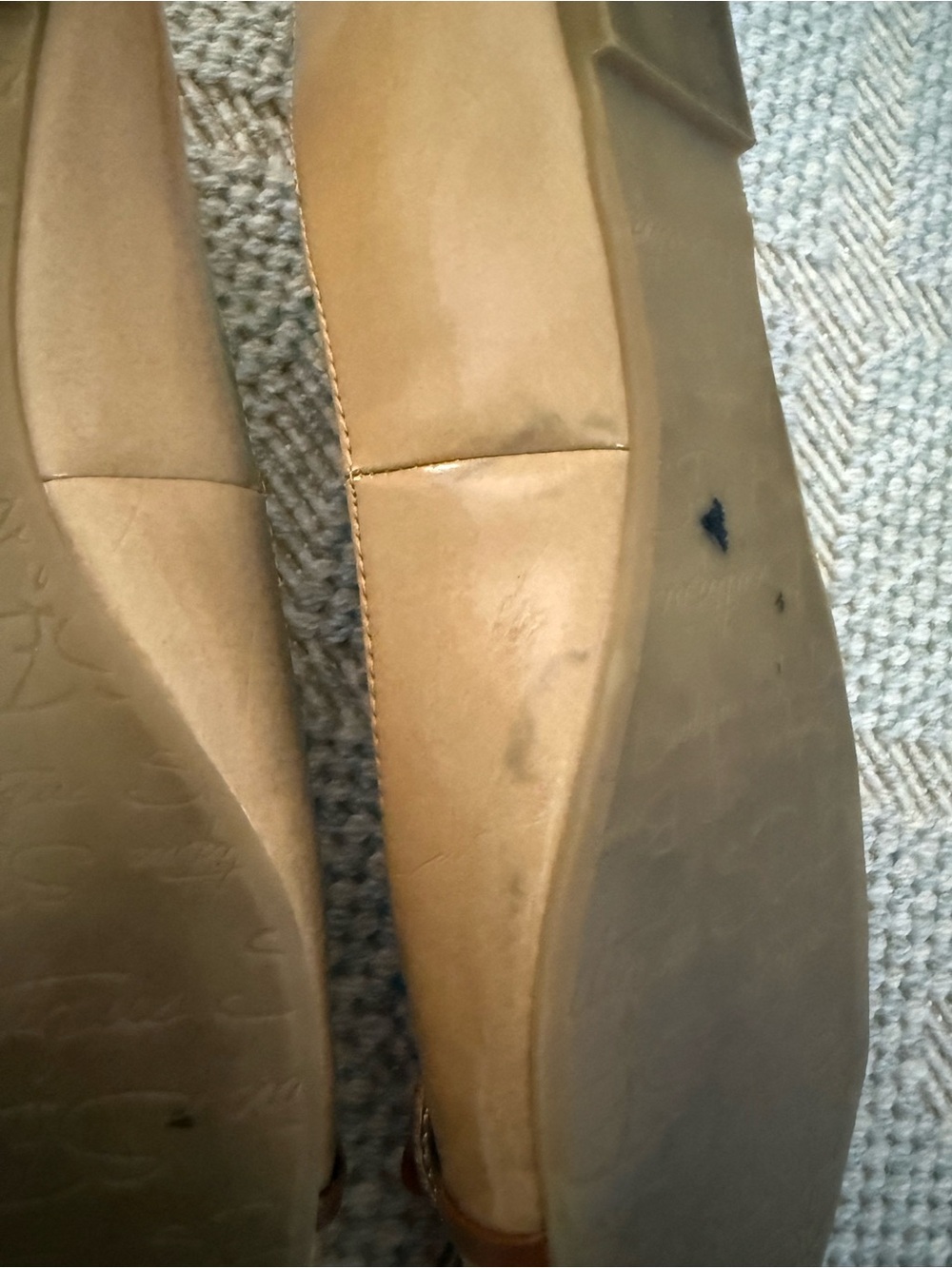 SE Boutique by Sam Edelman Tan Patent Leather Ballet Flats with Gold Accents - Picture 4 of 5